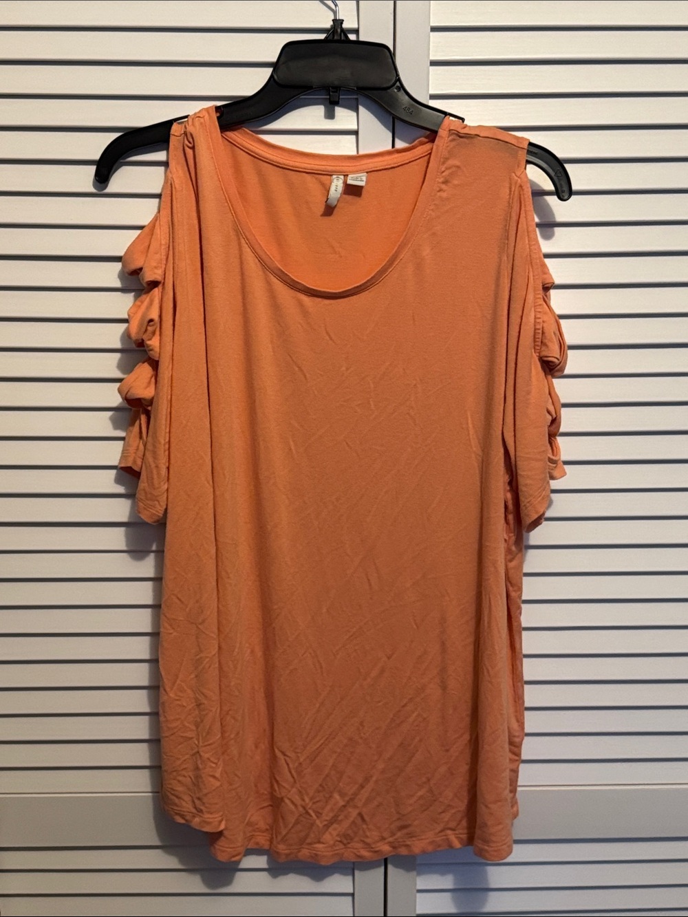 Women’s Peach Cold-Shoulder Top cold shoulders peach